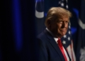 Casi un millón de inversores ven evaporarse 3.800 millones en la criptomoneda de Trump. 2 Casi un millón de inversores ven evaporarse 3.800 millones en la criptomoneda de Trump.