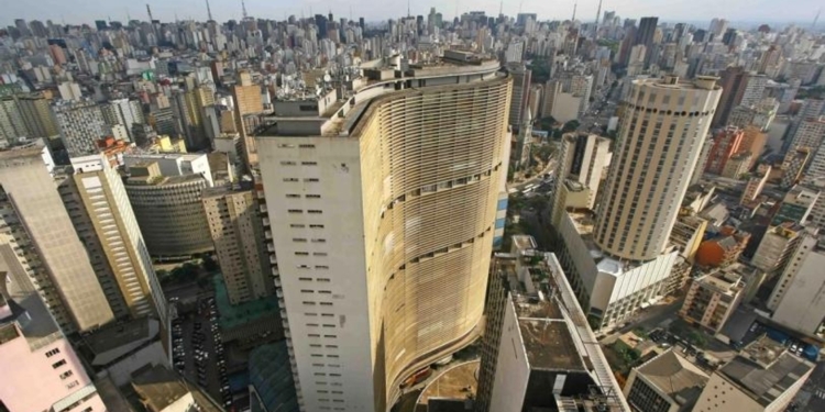 La B3 brasileña lanza nuevas opciones de inversión en futuros de criptomonedas como BTC, ETH y SOL 1 La B3 brasileña lanza nuevas opciones de inversión en futuros de criptomonedas como BTC, ETH y SOL