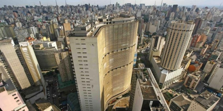La bolsa B3 de Brasil lanza innovadoras opciones sobre futuros de Bitcoin, Ethereum y Solana