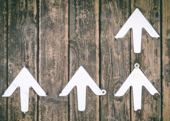Bitcoin alcanza casi los $64,000: ¿Qué impacto tendrá en el futuro de BTC y ETH? 4 Bitcoin alcanza casi los $64,000: ¿Qué impacto tendrá en el futuro de BTC y ETH?