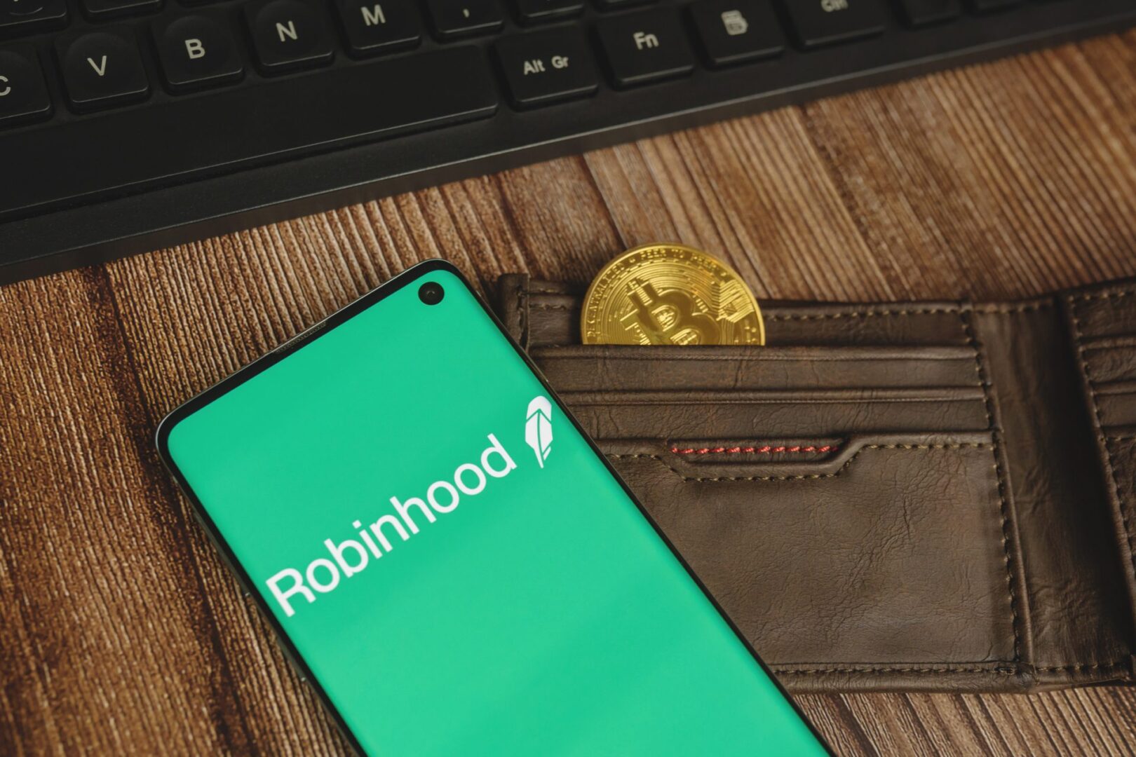 Robinhood revoluciona el mercado de criptomonedas con la llegada de agentes de inteligencia artificial