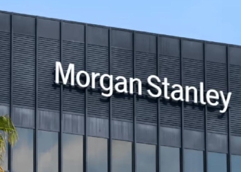 Morgan Stanley se lanza a la conquista del mercado de ETF de Ethereum y Solana ante una feroz batalla de comisiones.