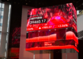 El colapso de las acciones de chips en Asia: SK Hynix se desploma un 11% y desata alarmas en el sector. 2 El colapso de las acciones de chips en Asia: SK Hynix se desploma un 11% y desata alarmas en el sector.