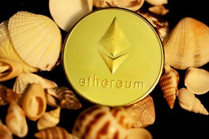 BitMine adquiere Ethereum por 73 millones de dólares: ¿una jugada arriesgada que fortalecerá su futuro? 1 BitMine adquiere Ethereum por 73 millones de dólares: ¿una jugada arriesgada que fortalecerá su futuro?