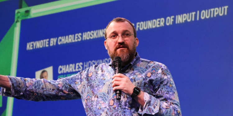 Cardano avanza hacia la descentralización al transferir su desarrollo central.