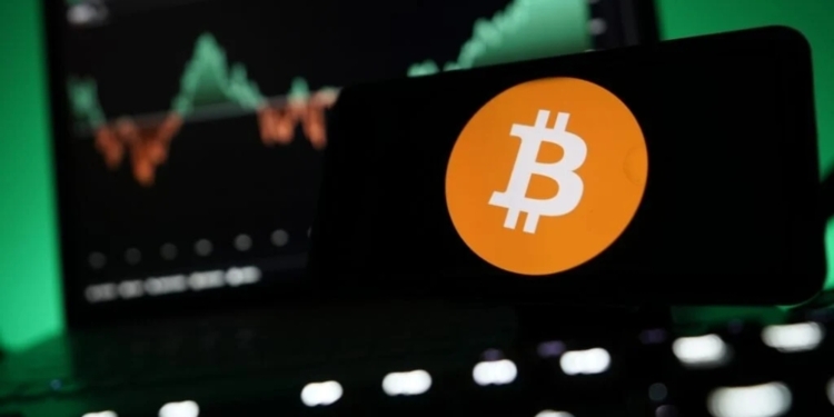 Bitcoin presenta tres pistas que podrían anticipar un asombroso ascenso del 675 %