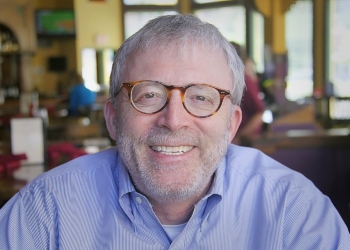 La sorprendente recomendación de Peter Brandt: ¿por qué es mejor invertir en bitcoin que en acciones de IA? 4 La sorprendente recomendación de Peter Brandt: ¿por qué es mejor invertir en bitcoin que en acciones de IA?