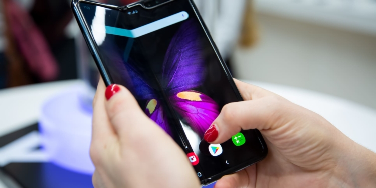 Samsung se prepara para revolucionar tu móvil con la integración de stablecoins en su monedero digital.