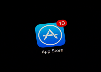 Apple bajo la lupa: estafa millonaria con monedero de Bitcoin en su App Store desata una demanda.