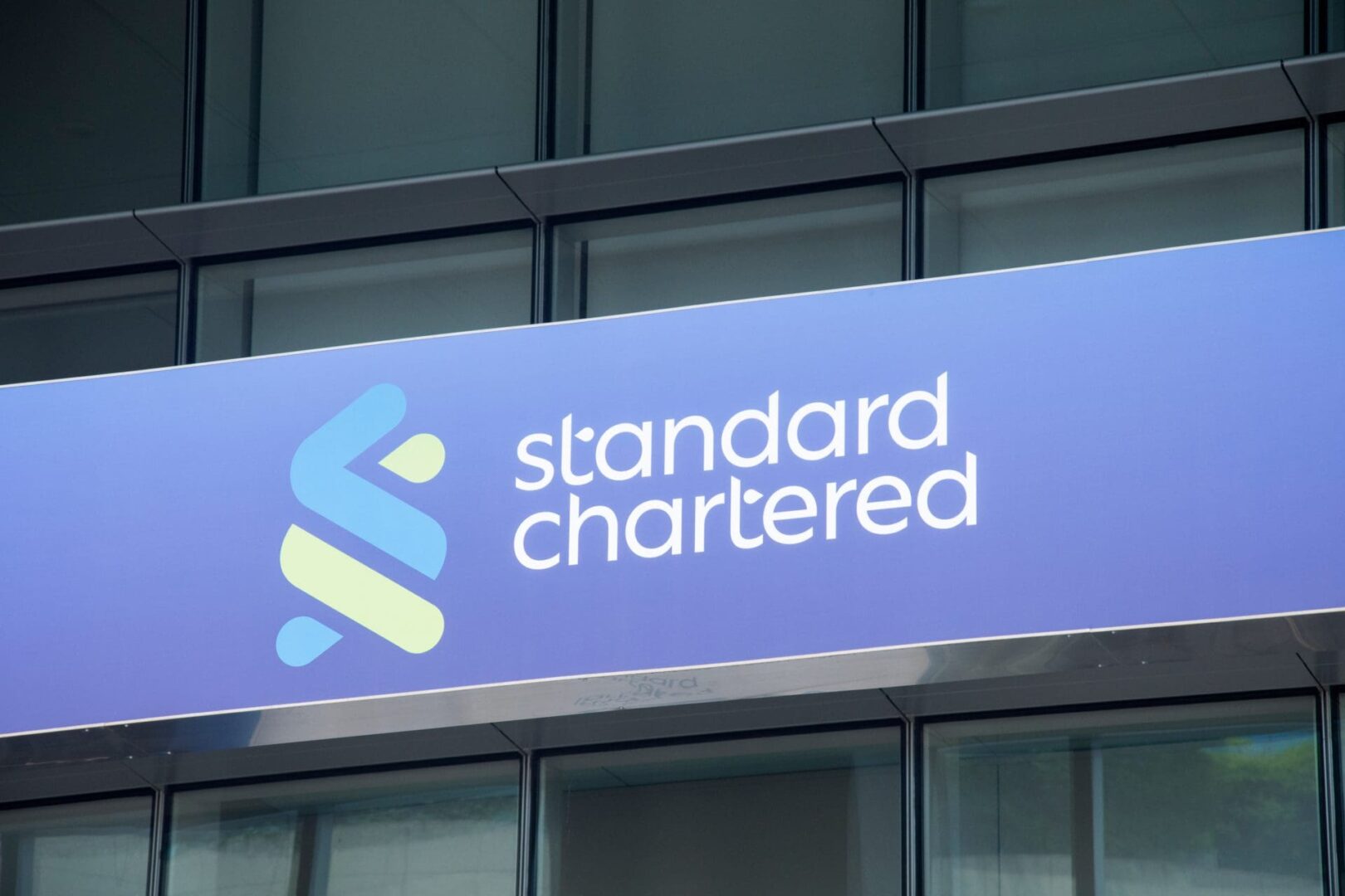 Standard Chartered apunta alto: ¿podría XRP alcanzar los 28 dólares en 2030?