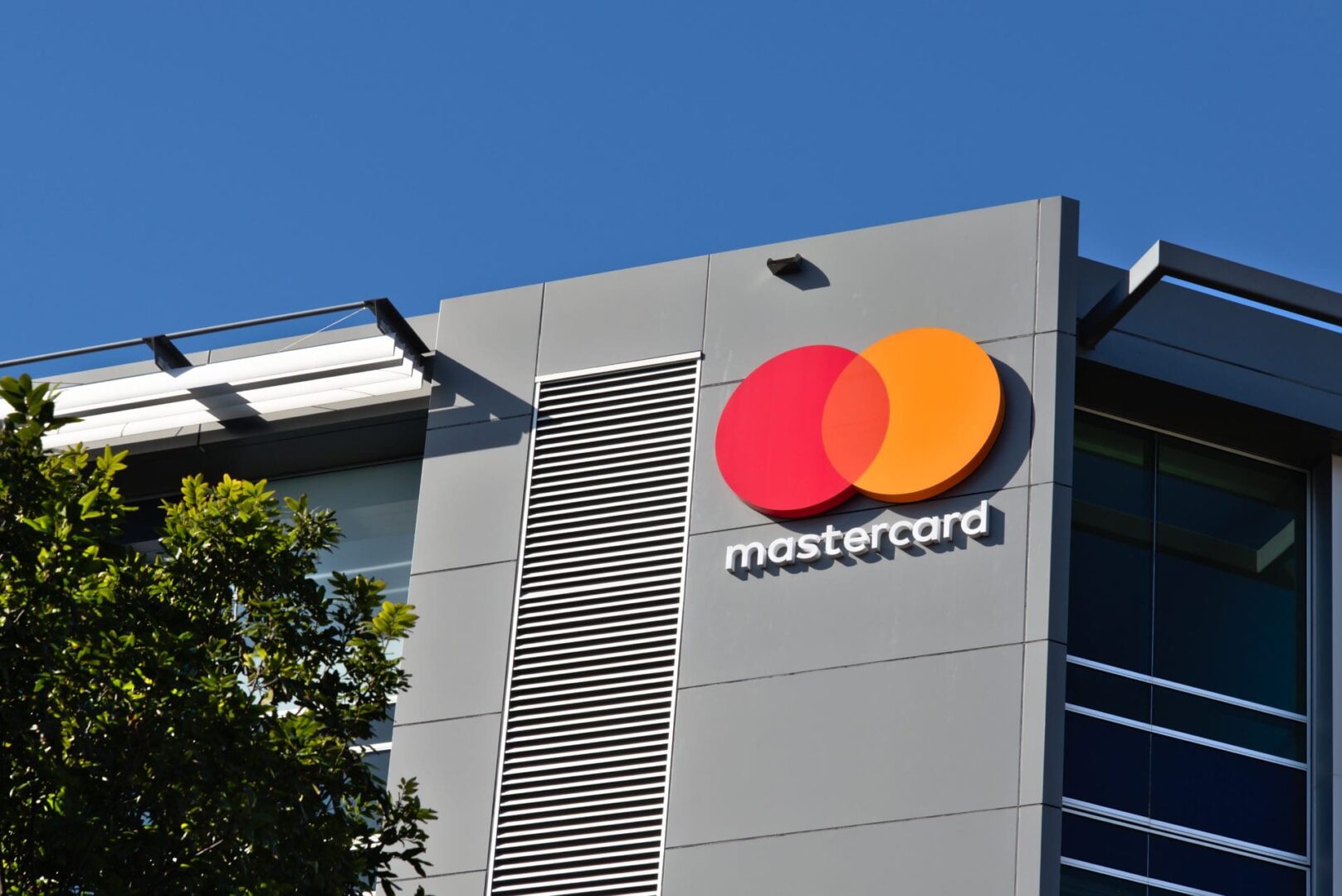 Mastercard da un gran paso en el mundo cripto al adquirir la firma de stablecoins BVNK por hasta 1.800 millones de dólares.