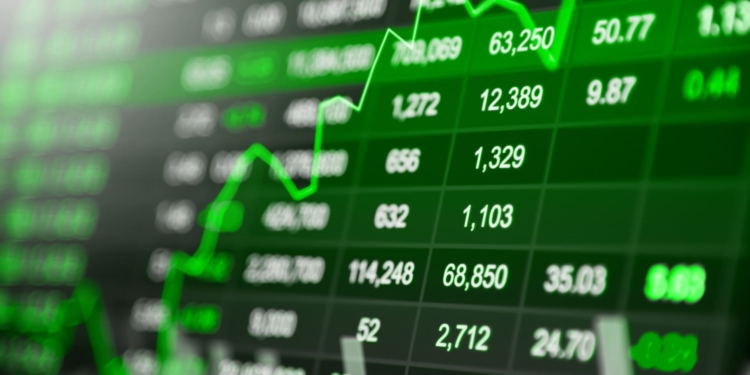 Wall Street se dispara de nuevo: ¿qué impulsa el ascenso tras el hito del S&P 500?