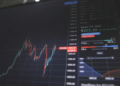 Dinari lanza acciones tokenizadas de Solana: El S&P 500 se abre con USDC y Citi apunta a 5,5 billones en oportunidades. 10 Dinari lanza acciones tokenizadas de Solana: El S&P 500 se abre con USDC y Citi apunta a 5,5 billones en oportunidades.