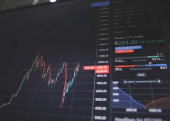 Dinari lanza acciones tokenizadas de Solana: El S&P 500 se abre con USDC y Citi apunta a 5,5 billones en oportunidades.