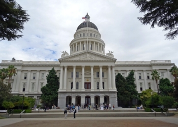 El Senado pospone la crucial Ley CLARITY, un golpe para el futuro de las criptomonedas.