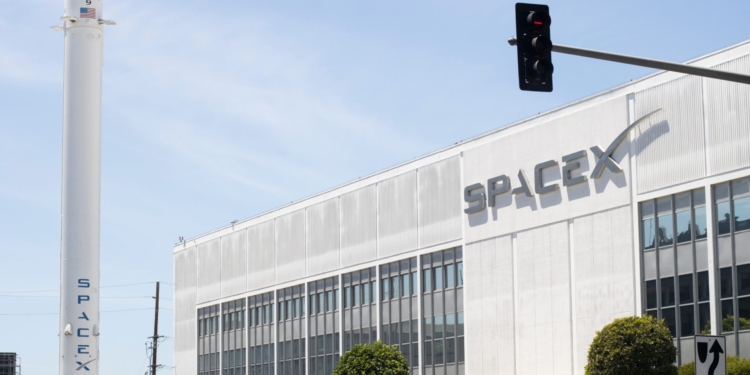 ¿Se prepara un tsunami de ventas? Mañana se liberan 911 millones de acciones de SpaceX.