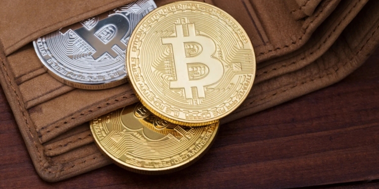 Una billetera de bitcoin olvidada despierta tras 15 años con una sorprendente transferencia de 3,2 millones de dólares. 1 Una billetera de bitcoin olvidada despierta tras 15 años con una sorprendente transferencia de 3,2 millones de dólares.