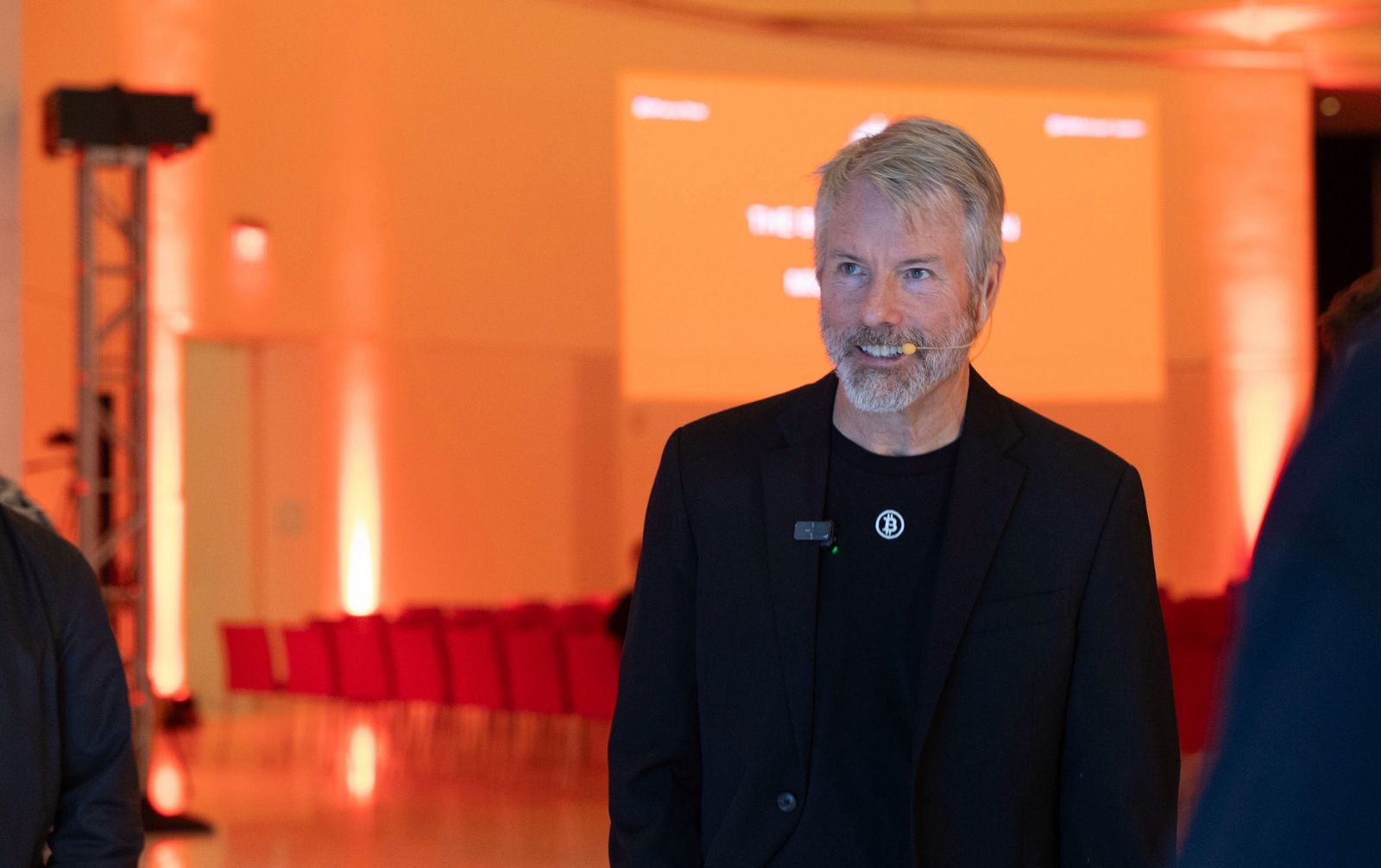 Michael Saylor revela cómo ChatGPT impulsó a Strategy a conseguir 15.000 millones de dólares. 1 Michael Saylor revela cómo ChatGPT impulsó a Strategy a conseguir 15.000 millones de dólares.