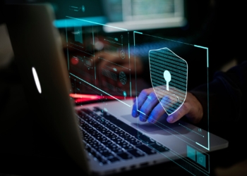 Impactante ataque cibernético: 247 millones en criptomonedas robados y miles de monederos de Bitcoin comprometidos