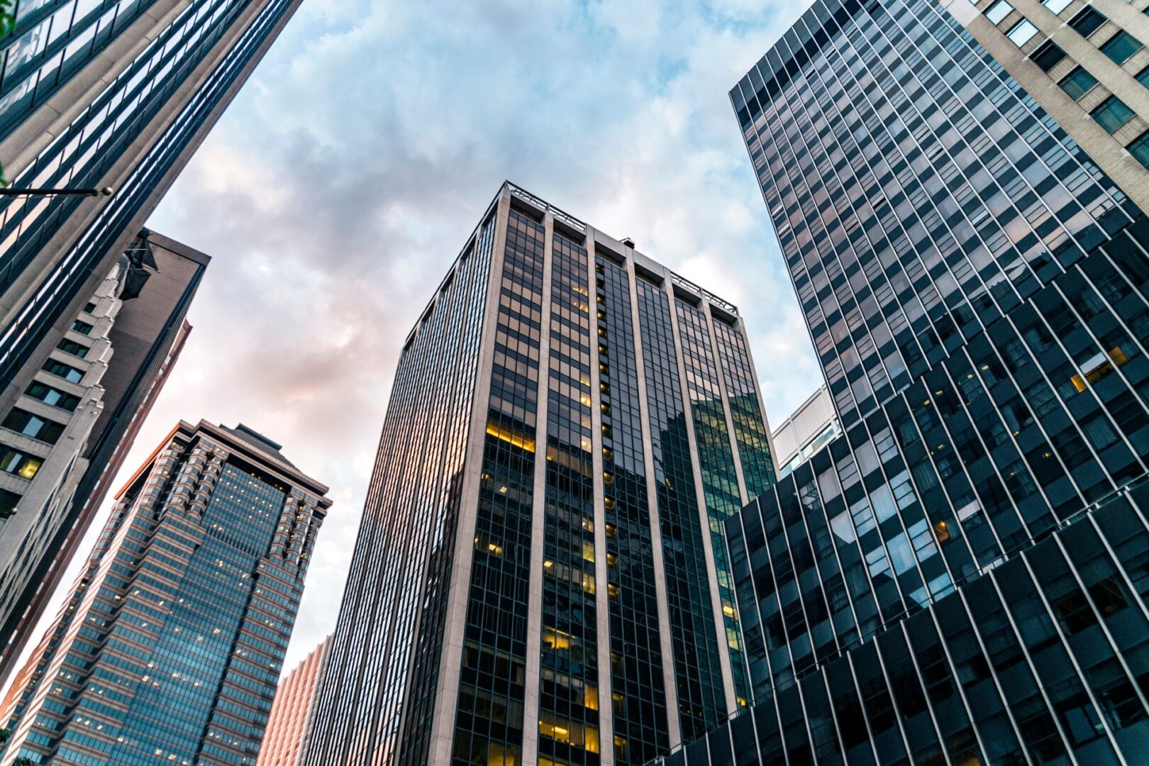 Wall Street se lanza a la revolución blockchain: ¿fin a las horas de mercado tradicionales?