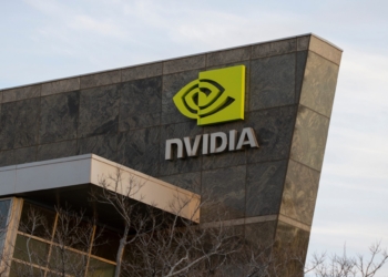 Nvidia y BlackRock se alían para lanzar un colosal fondo de 500.000 millones de dólares: ¿qué hay detrás de esta jugada?