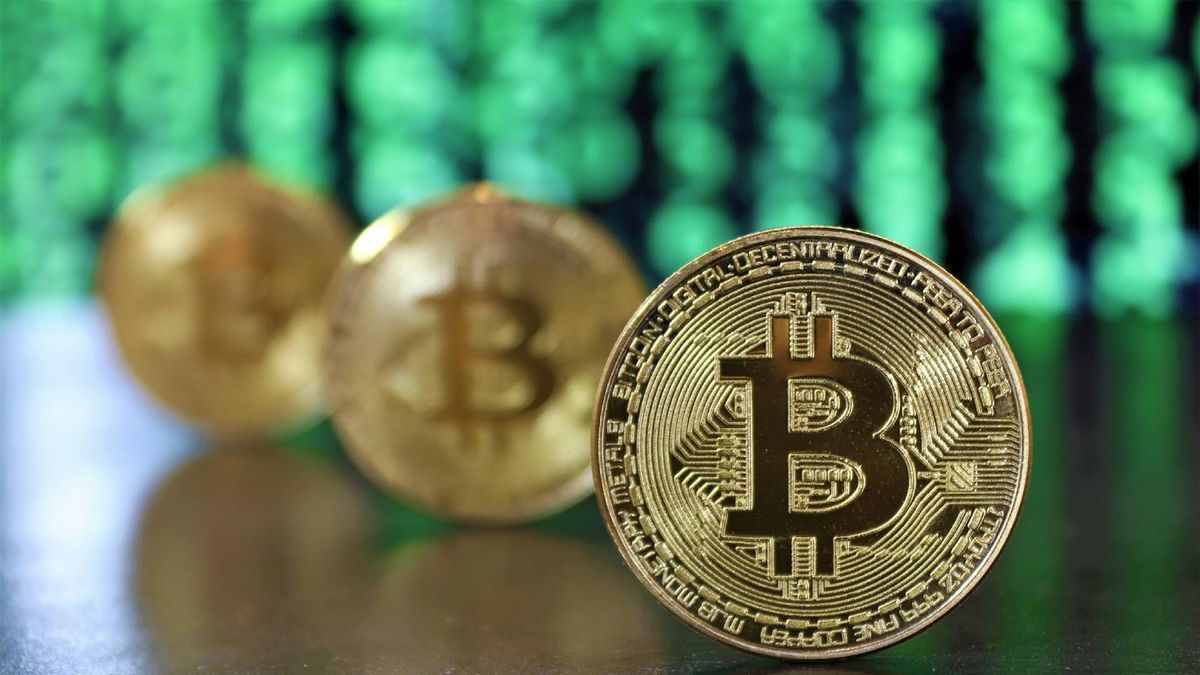 Rusia da un paso adelante y permite el comercio de criptomonedas con un límite anual para individuos. 1 Rusia da un paso adelante y permite el comercio de criptomonedas con un límite anual para individuos.
