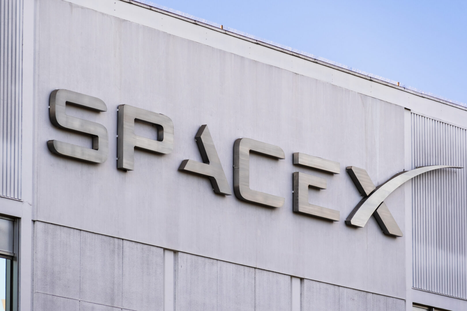 SpaceX da un golpe maestro: adquiere Cursor por 60.000 millones de dólares