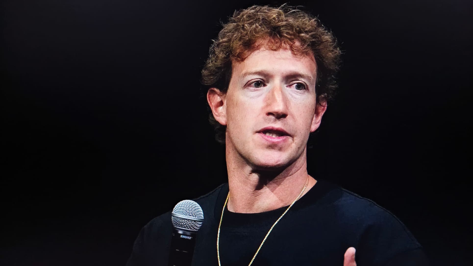 Zuckerberg advierte: ¿Quién debería controlar la inteligencia artificial? 1 Zuckerberg advierte: ¿Quién debería controlar la inteligencia artificial?