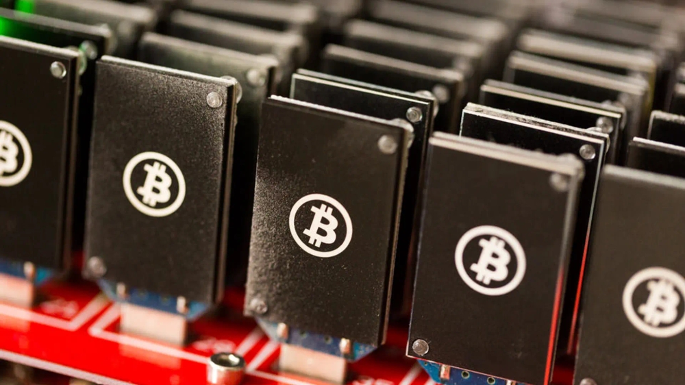 Los mineros de Bitcoin descubren un nuevo tesoro en la inteligencia artificial: ¿regresará la minería con más fuerza que nunca? 1 Los mineros de Bitcoin descubren un nuevo tesoro en la inteligencia artificial: ¿regresará la minería con más fuerza que nunca?
