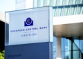 Economistas del BCE advierten sobre una inminente corrección en la IA que podría sacudir Europa