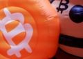 Oro y bitcoin desafían la crisis de deuda de EEUU: ¿por qué son los grandes beneficiados?