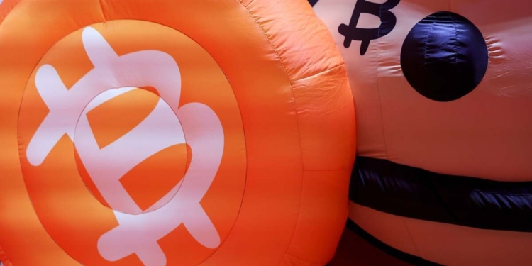 Oro y bitcoin desafían la crisis de deuda de EEUU: ¿por qué son los grandes beneficiados? 1 Oro y bitcoin desafían la crisis de deuda de EEUU: ¿por qué son los grandes beneficiados?