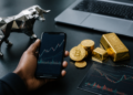 El inesperado consejo de Arthur Hayes sobre acciones, oro y Bitcoin que pocos se atreven a seguir 11 El inesperado consejo de Arthur Hayes sobre acciones, oro y Bitcoin que pocos se atreven a seguir