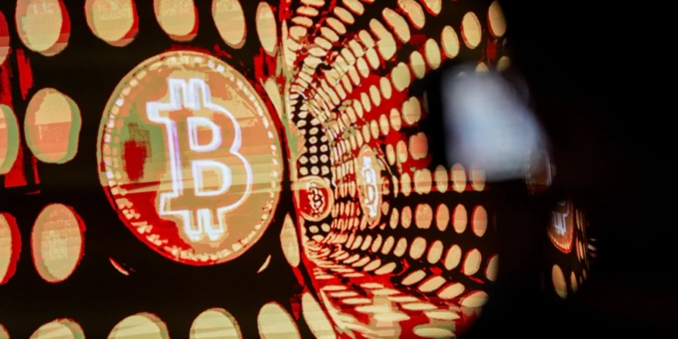 Bitcoin rompe la barrera de los 80.000 dólares y toca máximos de tres meses: crece la apuesta por una devaluación