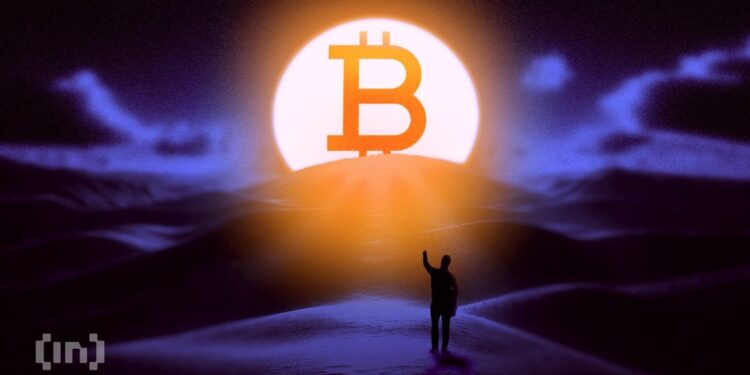 Bitcoin apunta a 83.681 dólares tras subir 22%, pero el rally peligra