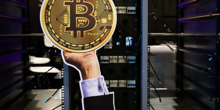 Bernstein proyecta un bitcoin de US$300.000 para 2029