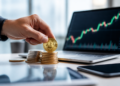 Las acciones de Strategy suben un 12% al acercarse su efectivo a la deuda