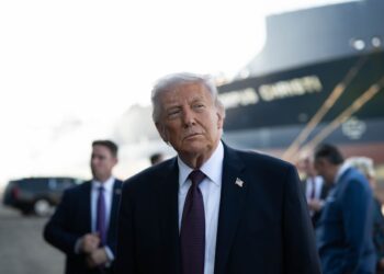 Trump descarta reactivar el acuerdo nuclear y presiona a Irán