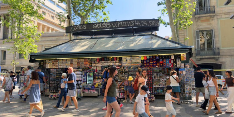 La inflación española sube al 4,5% y apunta a otra subida del BCE
