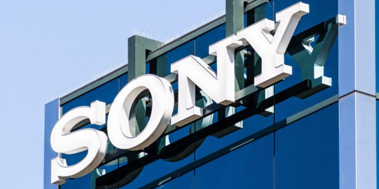 Sony y Warner demandan a Anthropic por usar obras sin permiso
