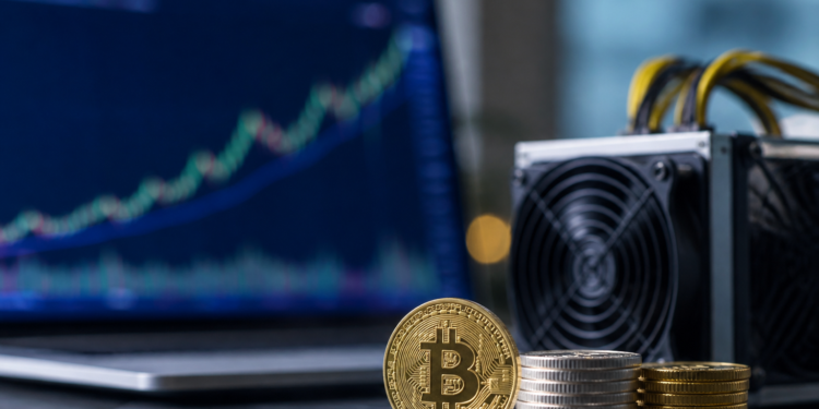 Bitcoin necesita subir a 82.900 dólares para evitar presión minera