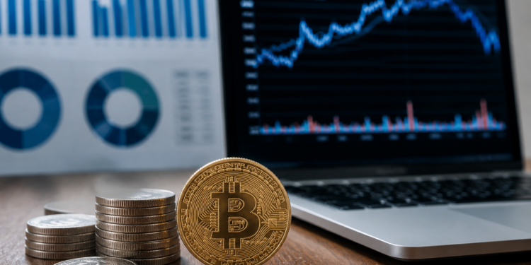 ETF de Bitcoin borran 5.700 millones, pero pesan las ventas