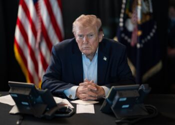 Trump sopesa cerrar la guerra con Irán pese a despliegues hasta 2027