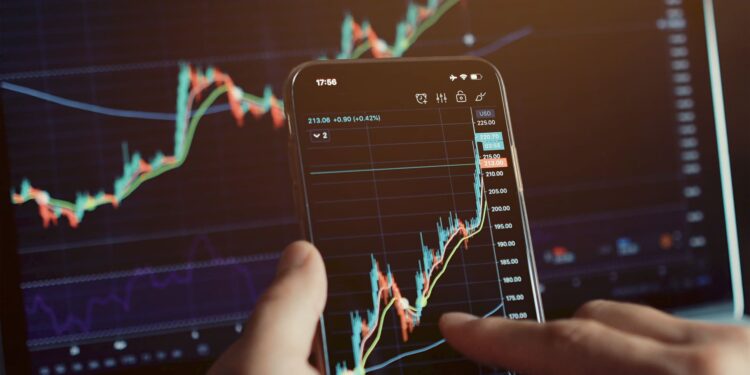 LINK sube un 9% sin una noticia concreta mientras BTC cae 1 LINK sube un 9% sin una noticia concreta mientras BTC cae