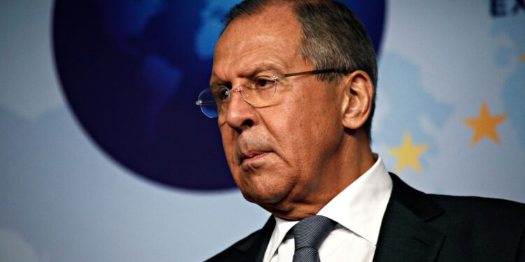 Lavrov acusa a Alemania de acercarse a una guerra con Rusia