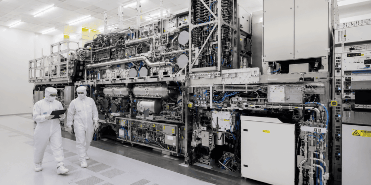TSMC y Samsung adoptarán la tecnología High NA EUV de ASML