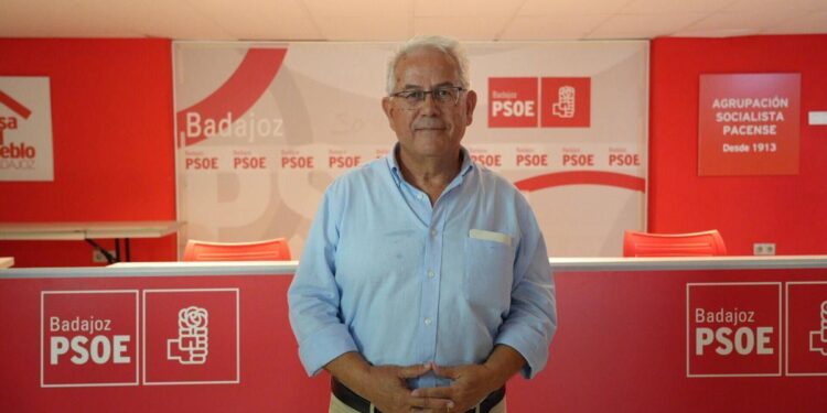 Solana quiere recuperar Badajoz para el PSOE y pide liderazgo