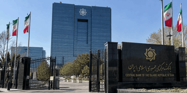 Irán recurre a Tether y Bitcoin para esquivar sanciones de EE. UU.