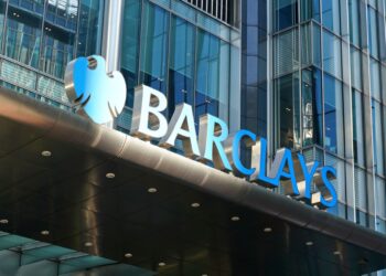 Barclays eleva a 7.950 puntos su objetivo del S&P 500 para 2026