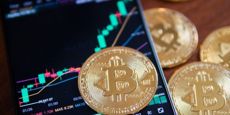 Bitcoin debe superar 81.700 dólares para confirmar el mercado alcista